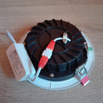 LED rozetna 15W 6400K VANESSA-15 bela