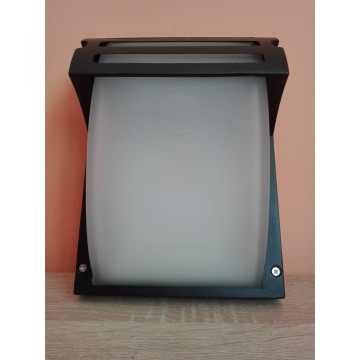 Baštenska zidna lampa 1xE27 WL7401 crna