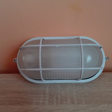 Brodska lampa M050 60W belarna