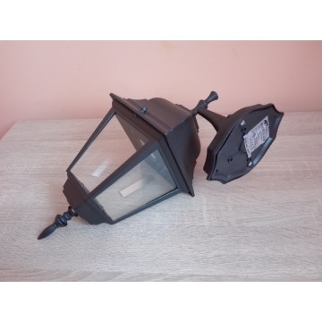Fenjer zidni M2001-D crni