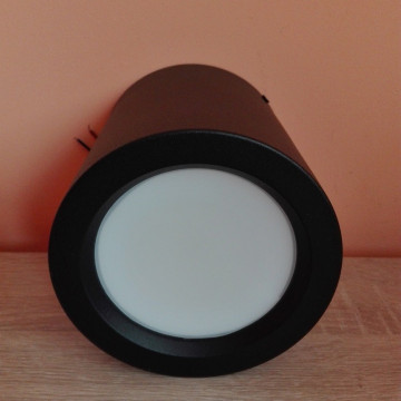 Nadgradna LED svetiljka Sandra 10W XL crna