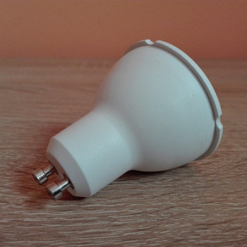 LED sijalica PLUS-8 GU10 8W 4200K