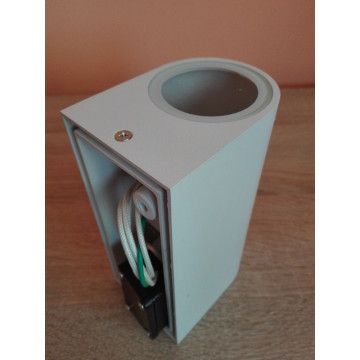 Baštenska zidna lampa 2xGU10 WL7438 mat bela