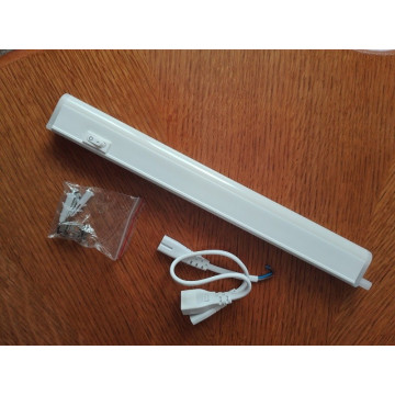 LED strela 30cm M2080 5W 6500K sa prekidačem