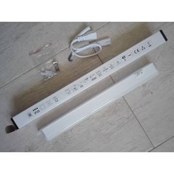 LED strela 30cm M2080 5W 6500K sa prekidačem