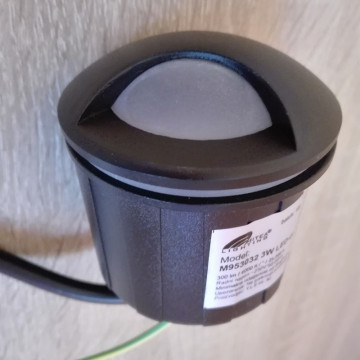 Spoljna ugradna LED lampa M953032 3W 4000K crna