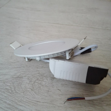 LED panel 3W okrugli M3UO 3000K 