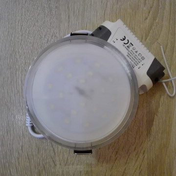 LED rozetna 9W VALERIA 4200K bela