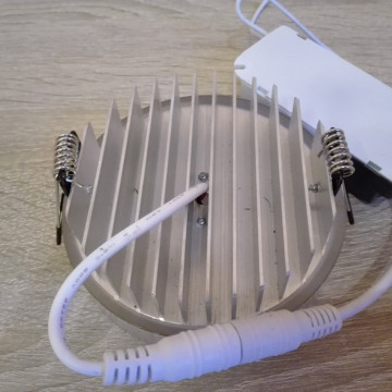 LED rozetna 9W VALERIA 4200K bela