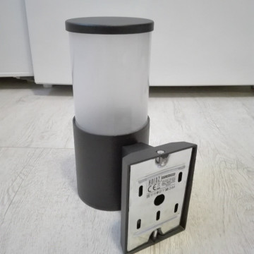 Baštenska zidna lampa KAVAK-2 crna