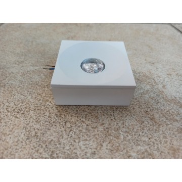 Nadgradna LED lampa M953044 3W 6500K bela