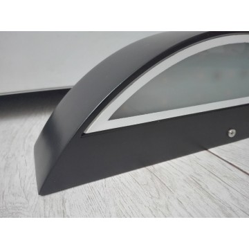 Baštenska zidna LED lampa 5,5 W HL238L MESE