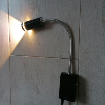 Zidna LED lampa MARTI HL008L 3W 3000K sa prekidačem crna