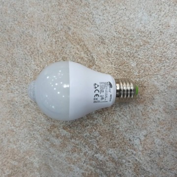 Led sijalica E27 7W + senzor pokreta M272-3