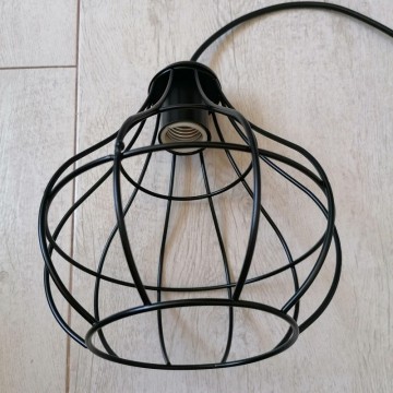 Visilica vintage M0823-3 metalna crna