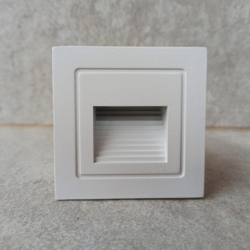 Spoljna ugradna LED lampa 85x85x53mm M953042 3W 4000K bela