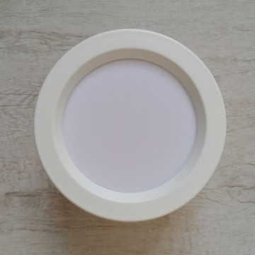 Nadgradna LED svetiljka Sandra 10W bela