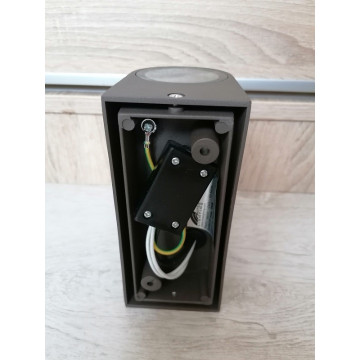 Baštenska zidna lampa 2xGU10 M952010 B braon