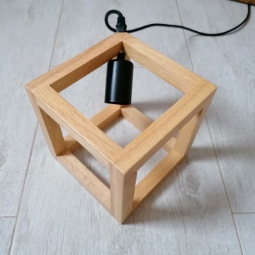 Visilica STUDIO-3V drvena