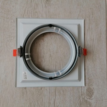 Rozetna usmeriva metalna AR111 OT5081 bela