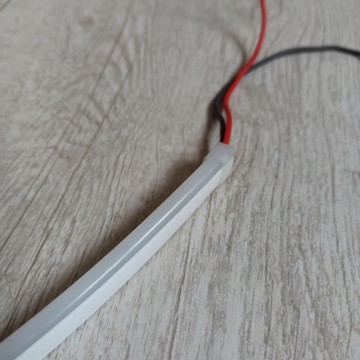 Led traka NEON FLEX MLG-2835 120d IP67 6500K 5m 