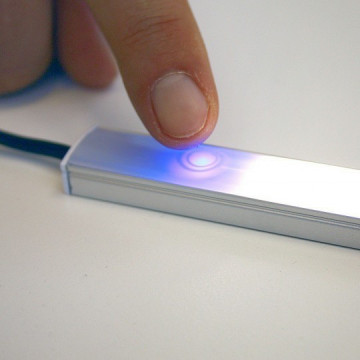 M1135LC Prekidač-dimer na dodir za AL profile 12V 36W memorijsko dimovanje