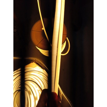 Led traka NEOLED 220V 6 W/m 2700K IP65 Horoz