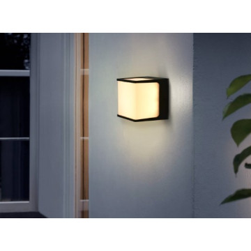 Baštenska zidna LED lampa CUBE 8W 4200K