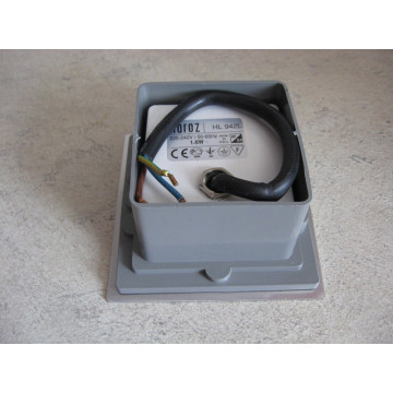 Ugradna LED lampa 1,6W HL942L MERCAN mat hrom