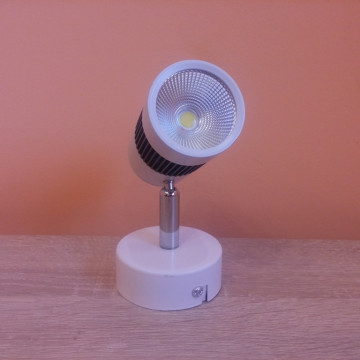 Zglobna nadgradna spot LED lampa TOKYO sa integrisanim LED čipom