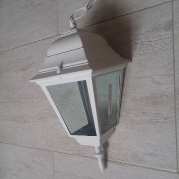 Fenjer viseći M2001-V beli